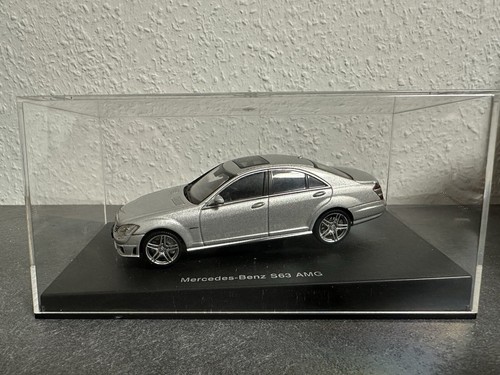 Mercedes s63 amg w221 autoart - amg,